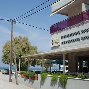 Ξενοδοχείο Pithari
